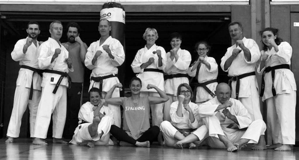 Read more about the article Karate Probetraining