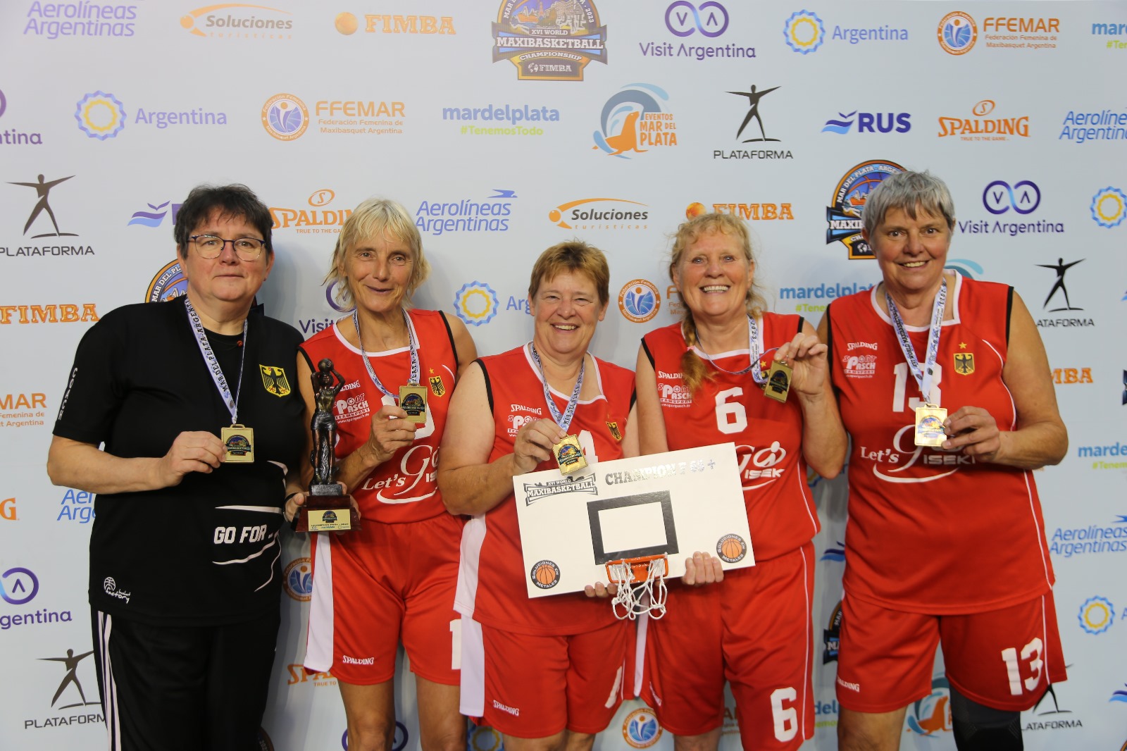Read more about the article Angela Krings führt Deutschlands Ü65-Team zum Weltmeistertitel