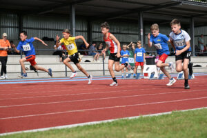 Mehr über den Artikel erfahren Deutsches Sportabzeichen  und  DLV-Kinderleichtathletik-Abzeichen