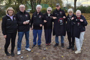 Mehr über den Artikel erfahren TG BoulerInnen mit einheitlichem Outfit