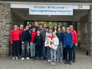 Mehr über den Artikel erfahren Bericht zum Schwimm-Trainingslager