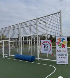 Mehr über den Artikel erfahren TG Neuss und GRÜNES HERZ NEUSS begeistern Kinder mit dem KIBAZ