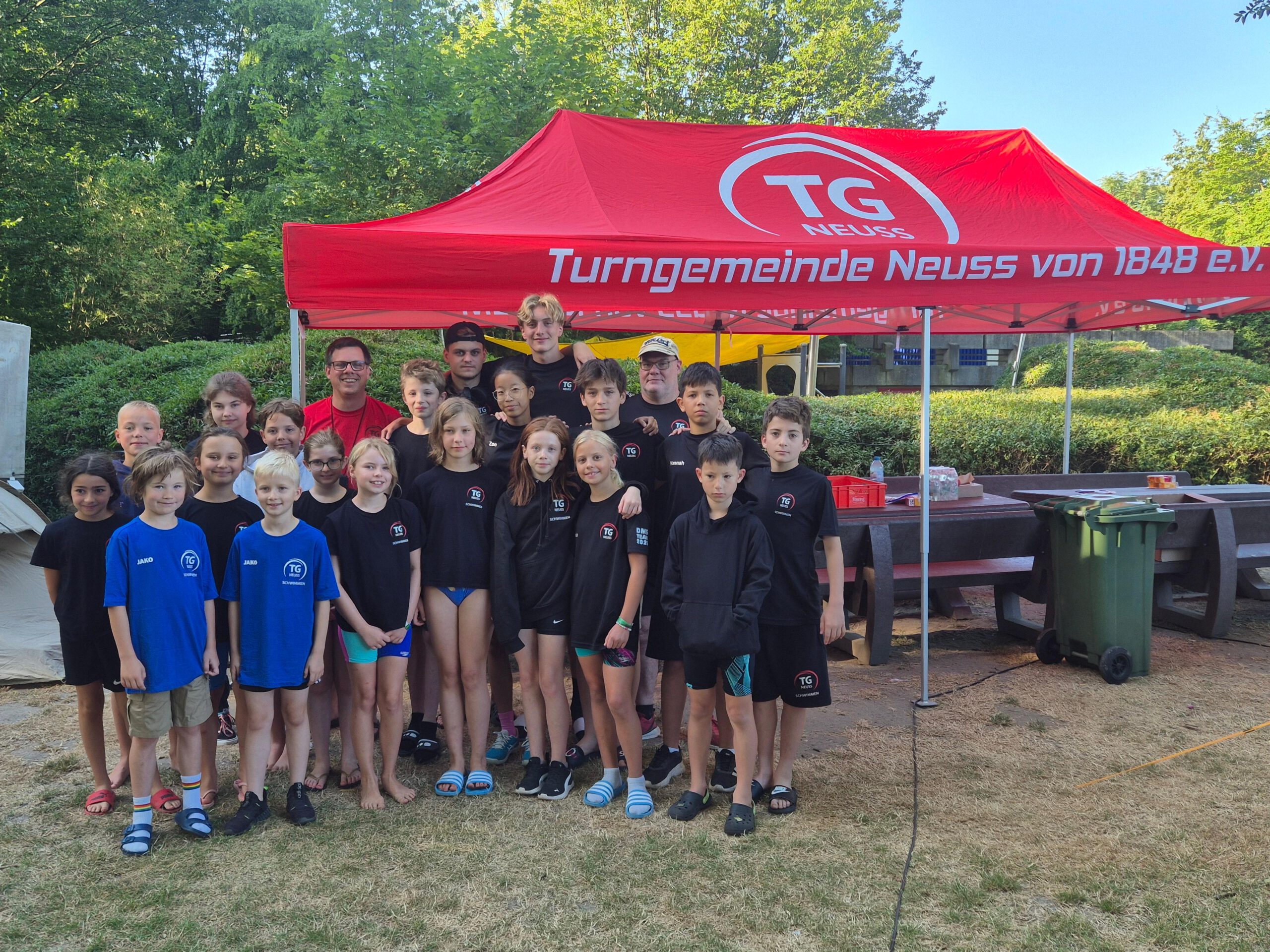 Du betrachtest gerade Saisonabschluss beim Dumeklemmer Schwimmfest in Ratingen